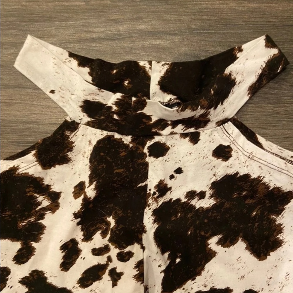 {SOLD}Motel rocks cow print - Picture 5 of 5